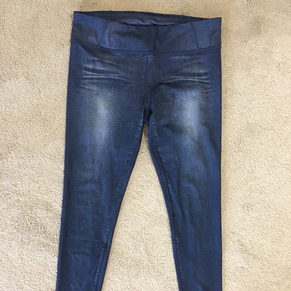 Lucy workout leggings - with a jean look